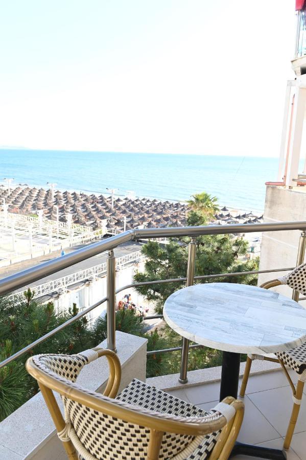 Oxinn Hotel Kryemëdhej